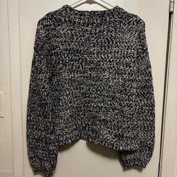 Black & White Sweater from Ruby Moon - Picture 3 of 5